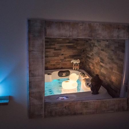 Suite Avec Jacuzzi Privatif Barcares Plage 乐巴凯尔斯 外观 照片